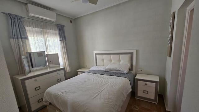 2 sypialnia Willa na sprzedaż w Ciudad Quesada, Rojales z basenem - 280 000 € (Ref: 9974000)