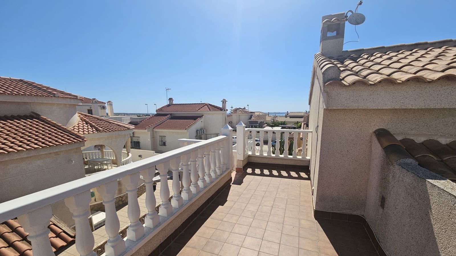 2 sovrum Villa till salu i Ciudad Quesada med pool - 280 000 € (Ref: 9974000)