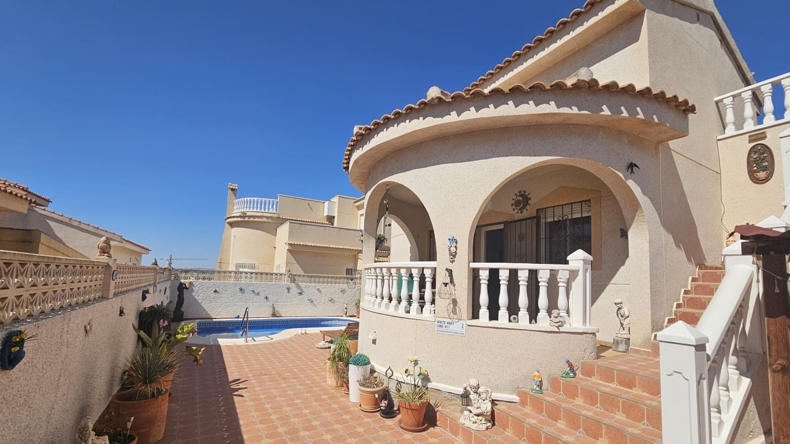 2 sovrum Villa till salu i Ciudad Quesada med pool - 280 000 € (Ref: 9974000)