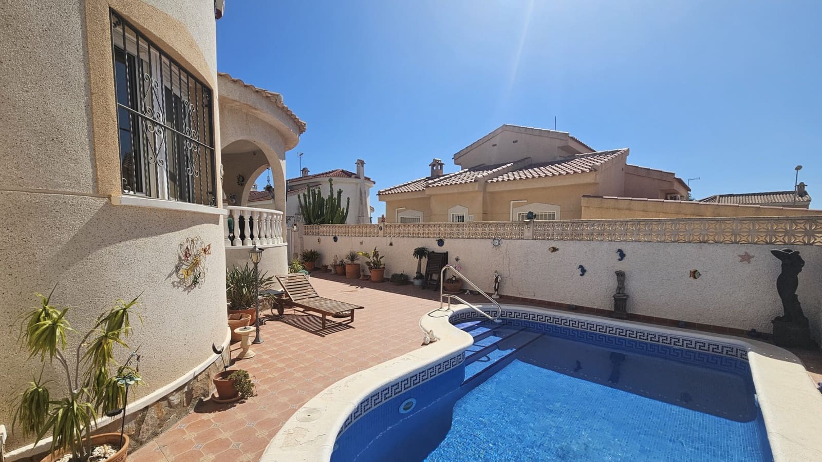 2 sovrum Villa till salu i Ciudad Quesada med pool - 280 000 € (Ref: 9974000)
