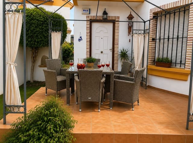 2 bedroom Villa for sale in Guardamar del Segura with pool - € 239,999 (Ref: 9974308)