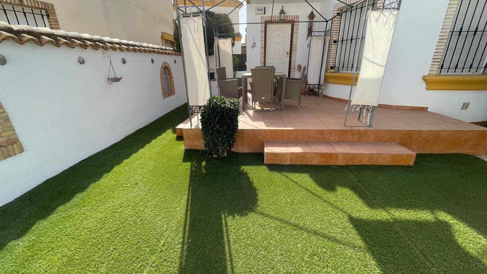 2 quarto Moradia para venda em Guardamar del Segura com piscina - 239 999 € (Ref: 9974308)
