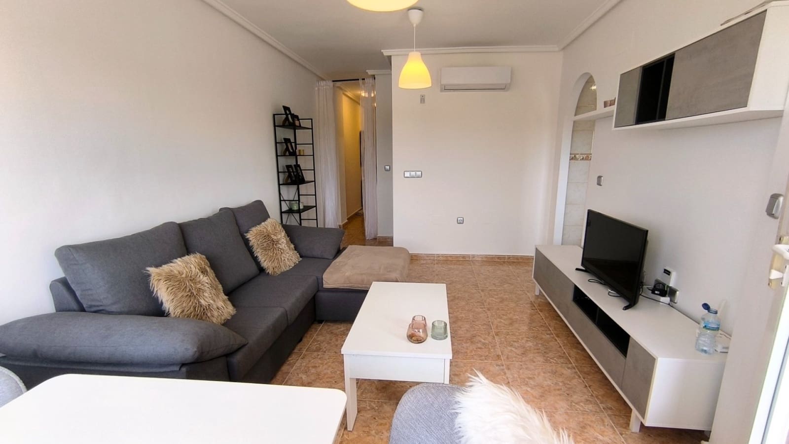 2 bedroom Apartment for sale in Algorfa with pool - € 129,950 (Ref: 9975972)