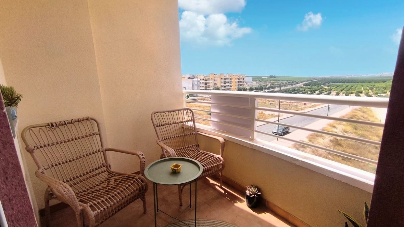 2 bedroom Apartment for sale in Algorfa with pool - € 129,950 (Ref: 9975972)