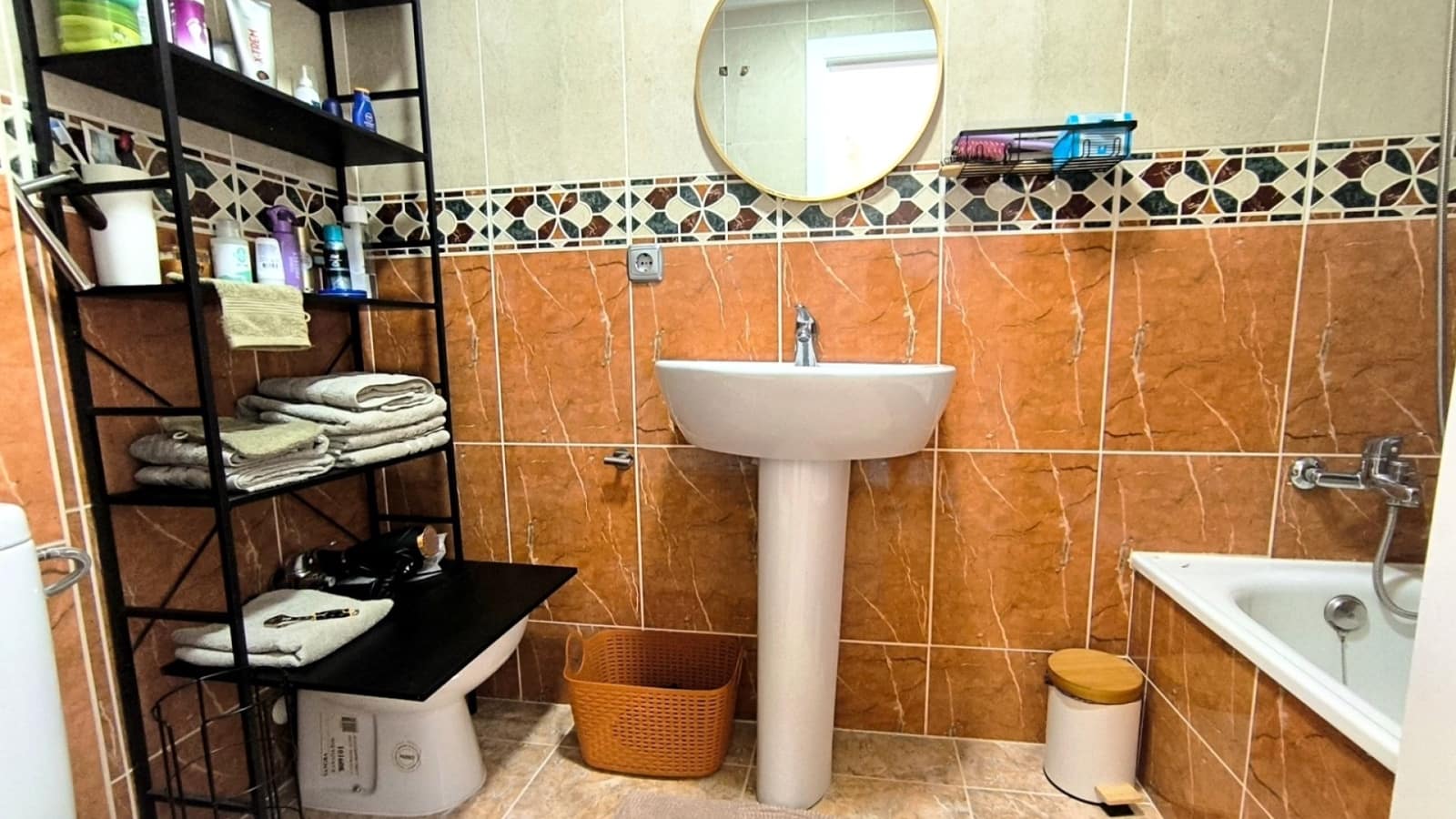 2 bedroom Apartment for sale in Algorfa with pool - € 129,950 (Ref: 9975972)