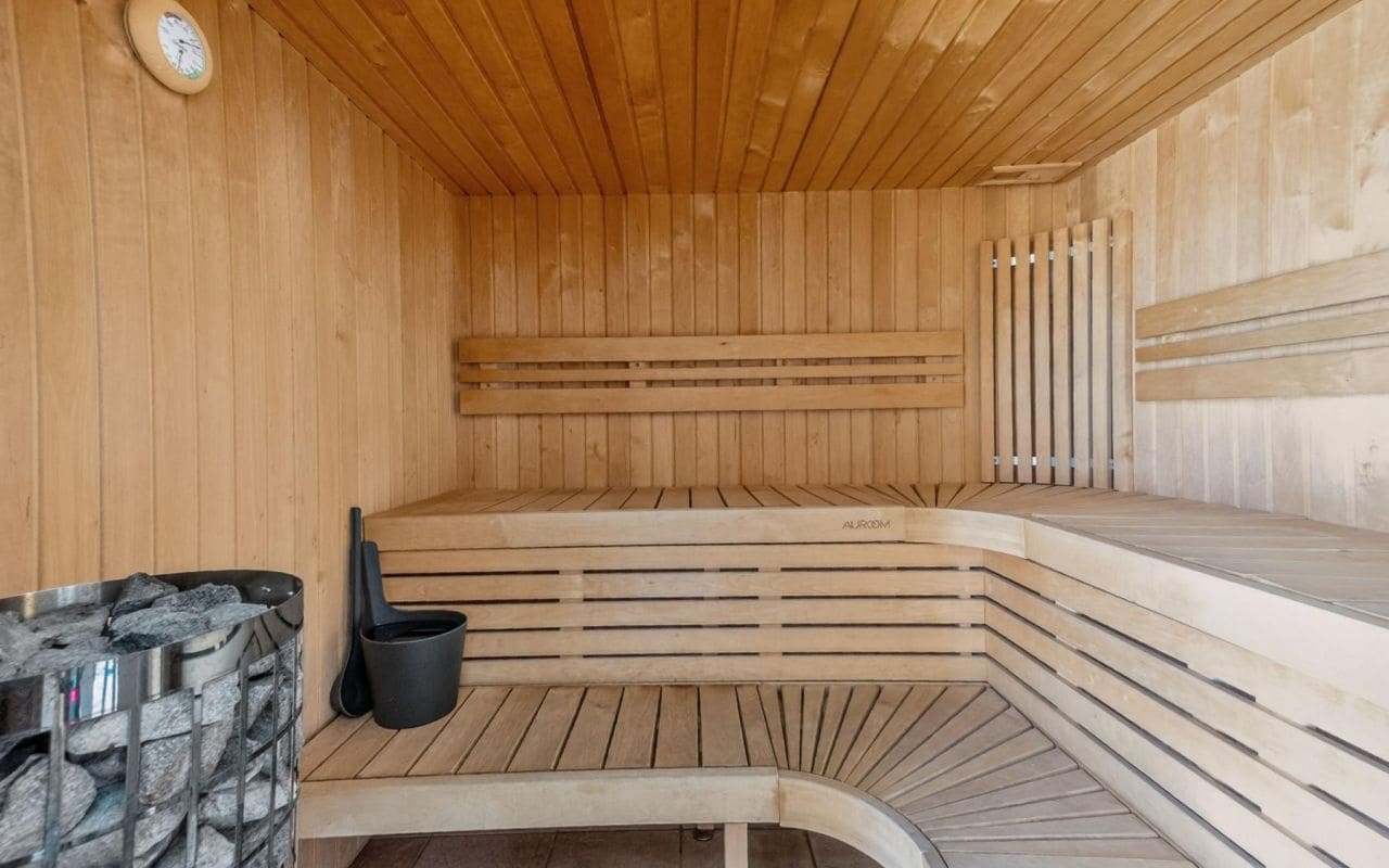2 slaapkamer Appartement te koop in Punta Prima met zwembad - € 269.000 (Ref: 9976154)