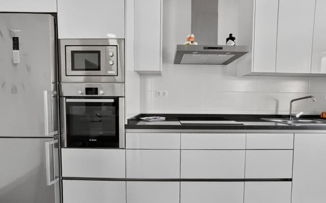 2 sypialnia Apartament na sprzedaż w Punta Prima, Torrevieja z basenem - 269 000 € (Ref: 9976154)