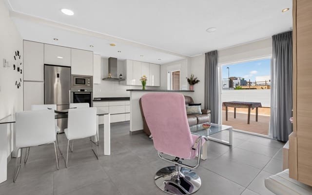 2 sypialnia Apartament na sprzedaż w Punta Prima, Torrevieja z basenem - 269 000 € (Ref: 9976154)