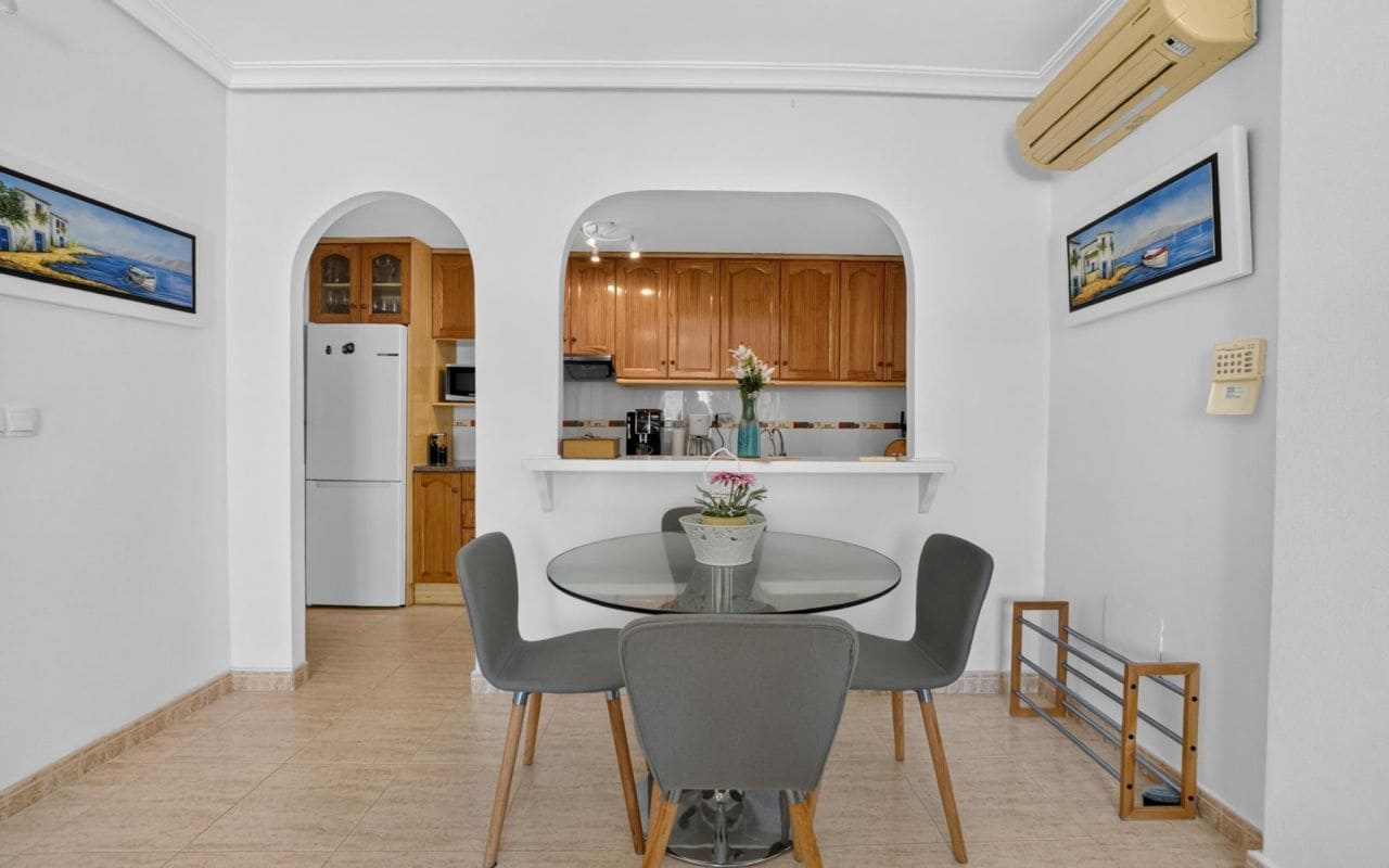3 bedroom Terraced Villa for sale in Playa Flamenca with pool - € 315,000 (Ref: 9976155)