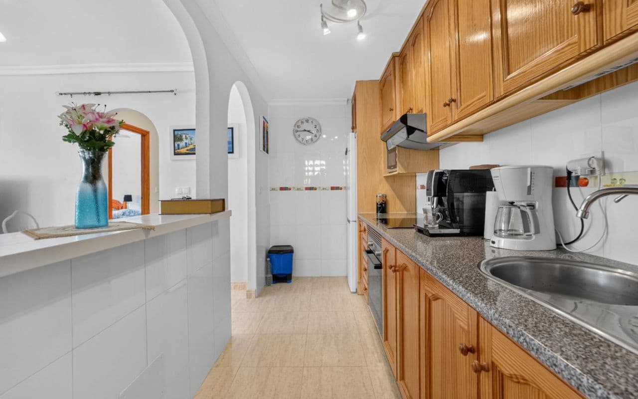 3 bedroom Terraced Villa for sale in Playa Flamenca with pool - € 315,000 (Ref: 9976155)