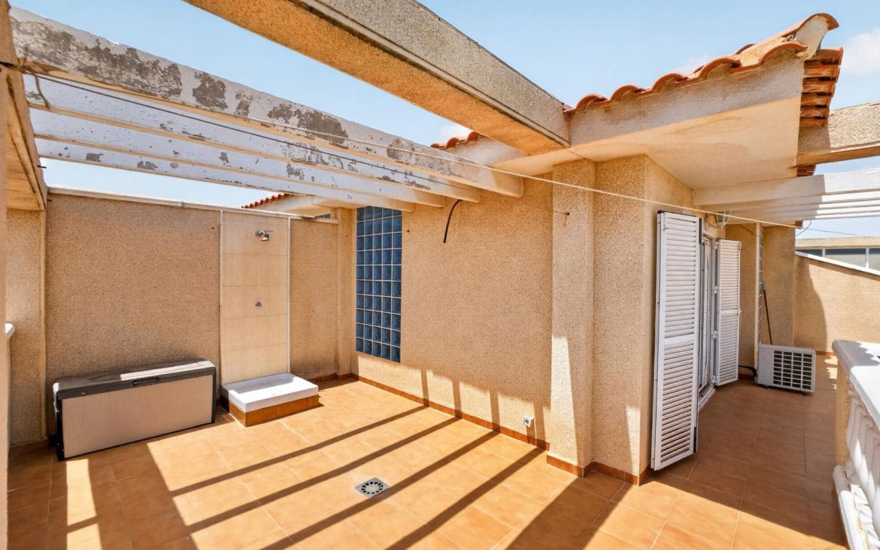3 bedroom Terraced Villa for sale in Playa Flamenca with pool - € 315,000 (Ref: 9976155)