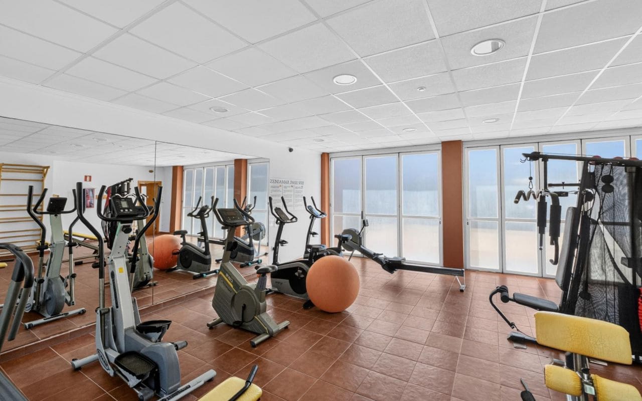 3 soveværelse Byhus til salg i Playa Flamenca med swimmingpool - € 399.000 (Ref: 9977763)