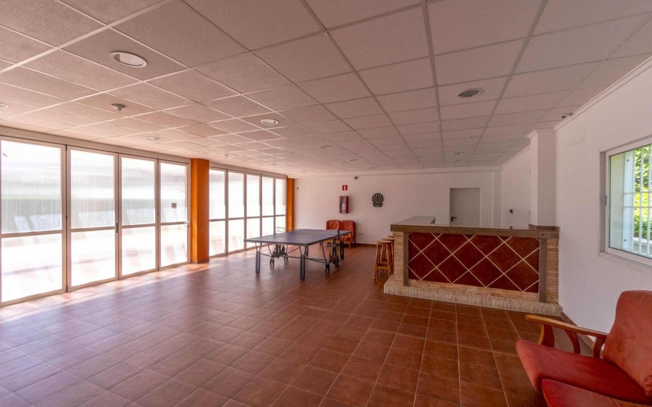 3 soveværelse Byhus til salg i Playa Flamenca med swimmingpool - € 399.000 (Ref: 9977763)