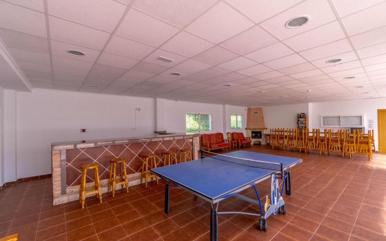 3 soveværelse Byhus til salg i Playa Flamenca med swimmingpool - € 399.000 (Ref: 9977763)