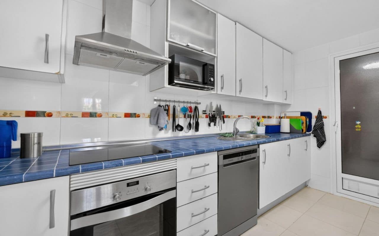 3 soveværelse Byhus til salg i Playa Flamenca med swimmingpool - € 399.000 (Ref: 9977763)