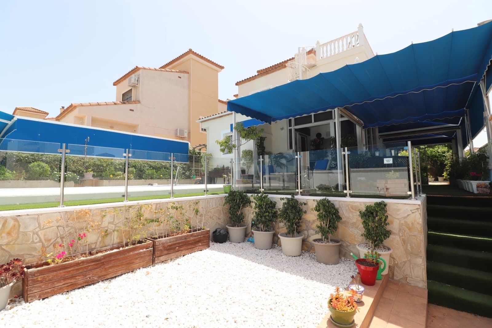 4 chambre Villa/Maison à vendre à Algorfa avec piscine - 325 000 € (Ref: 9981388)