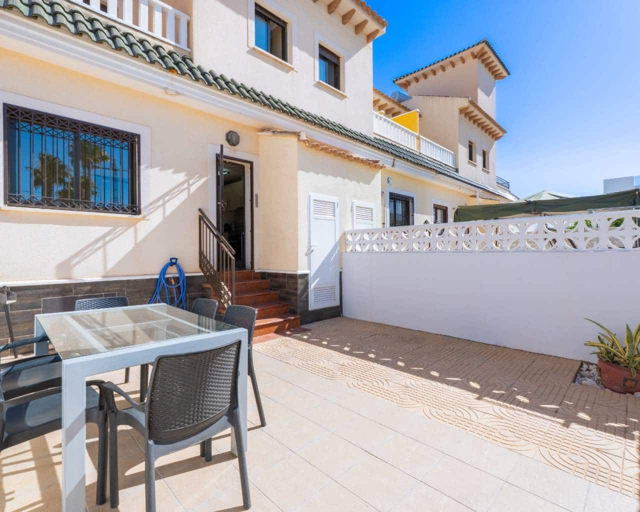 3 chambre Maison de Ville à vendre à Ciudad Quesada avec piscine - 295 000 € (Ref: 9981558)