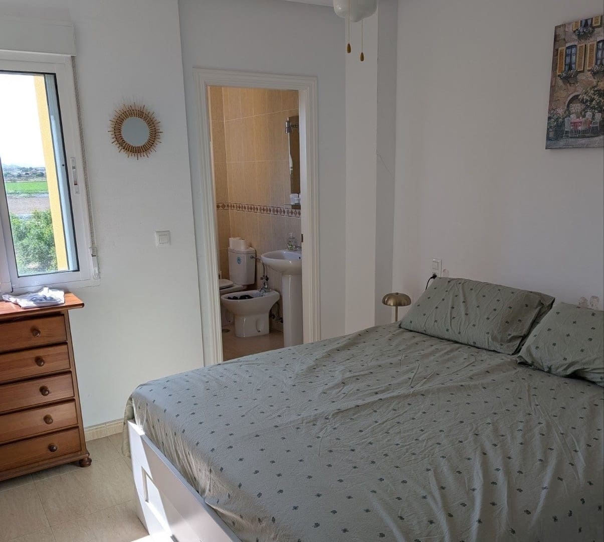 2 Zimmer Apartment zu verkaufen in Daya Nueva mit Pool - 130.000 € (Ref: 9983250)
