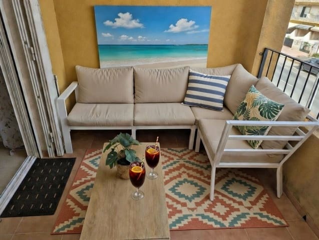 2 slaapkamer Appartement te koop in Daya Nueva met zwembad - € 130.000 (Ref: 9983250)