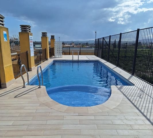 2 slaapkamer Appartement te koop in Daya Nueva met zwembad - € 130.000 (Ref: 9983250)