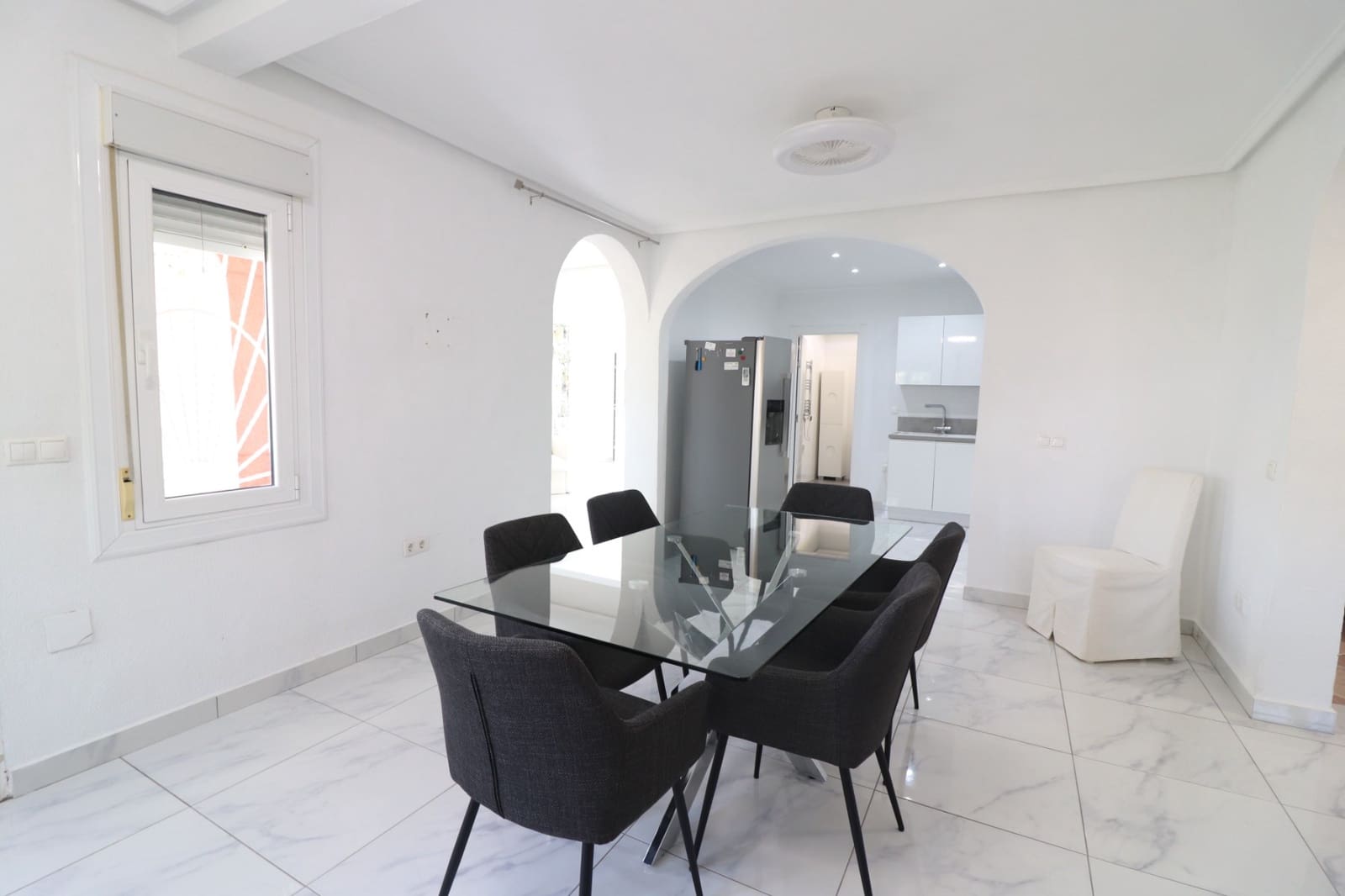 3 Zimmer Villa zu verkaufen in Ciudad Quesada mit Pool Garage - 394.950 € (Ref: 9983762)
