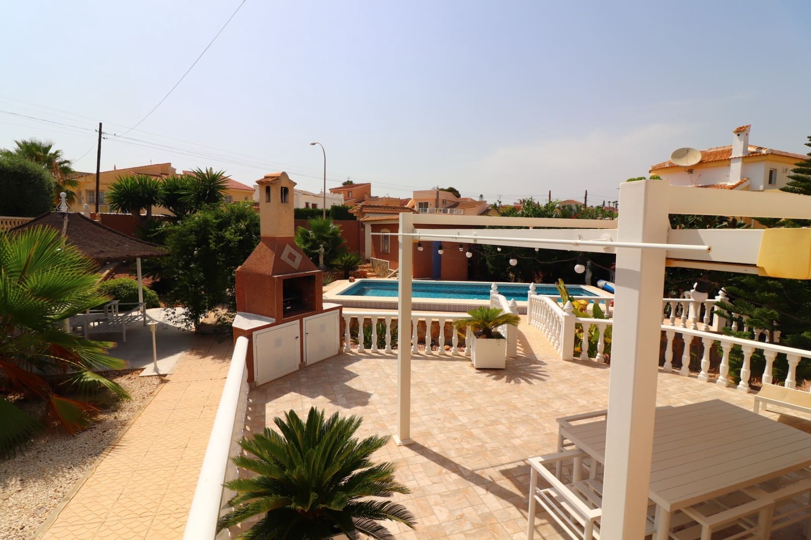 3 Zimmer Villa zu verkaufen in Ciudad Quesada mit Pool Garage - 394.950 € (Ref: 9983762)