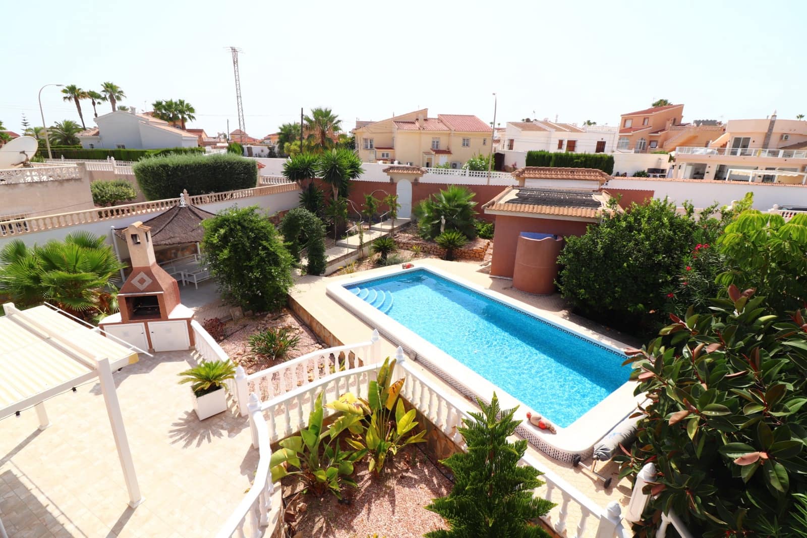 3 Zimmer Villa zu verkaufen in Ciudad Quesada mit Pool Garage - 394.950 € (Ref: 9983762)