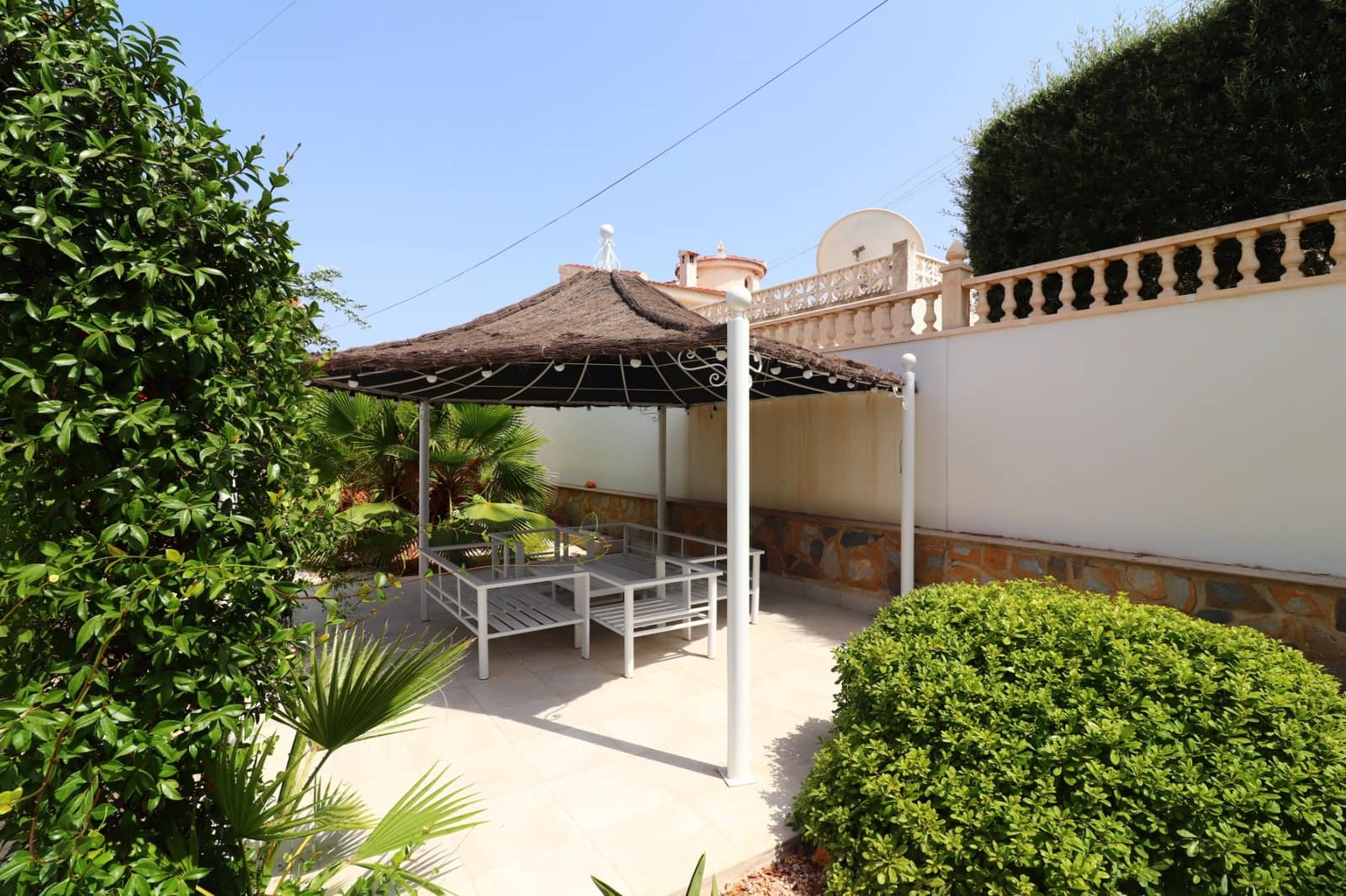 3 Zimmer Villa zu verkaufen in Ciudad Quesada mit Pool Garage - 394.950 € (Ref: 9983762)