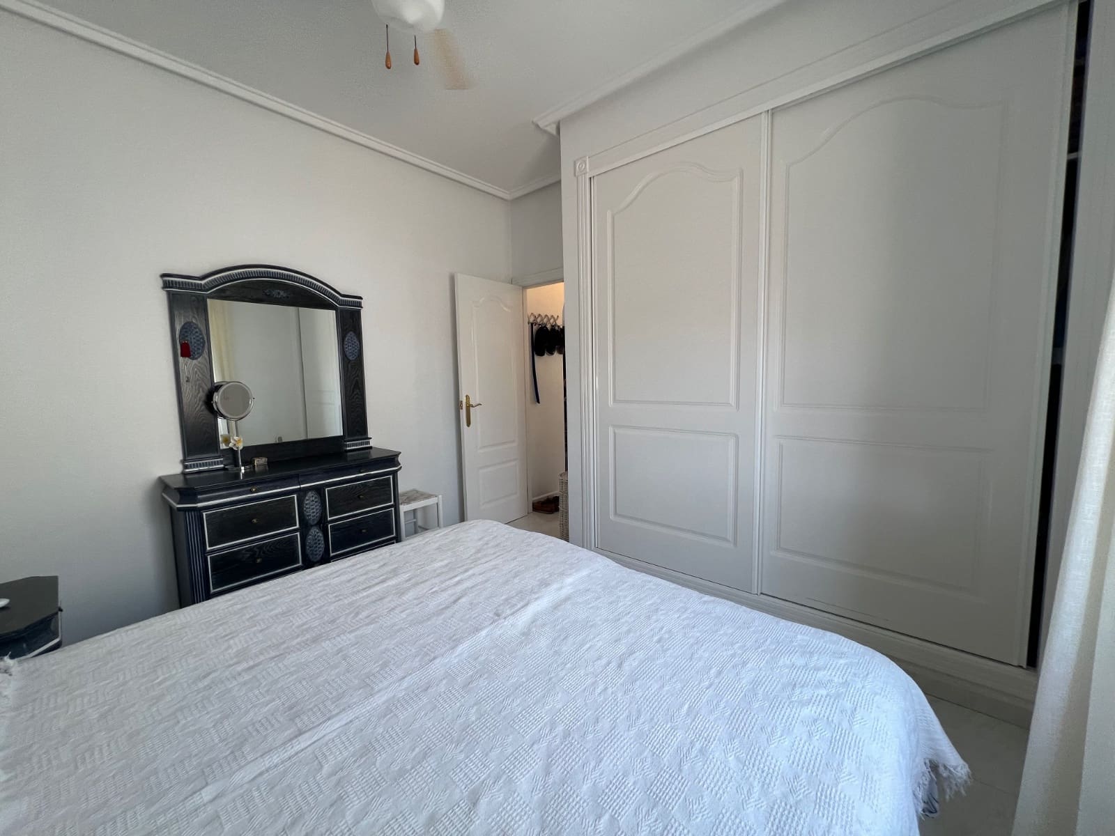 2 soveværelse Villa til salg i Ciudad Quesada med swimmingpool - € 289.000 (Ref: 9985326)