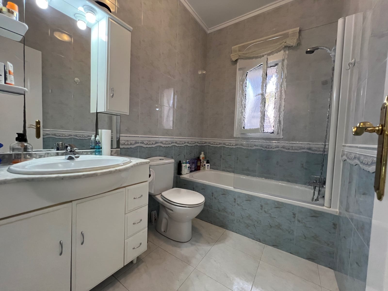 2 soveværelse Villa til salg i Ciudad Quesada med swimmingpool - € 289.000 (Ref: 9985326)