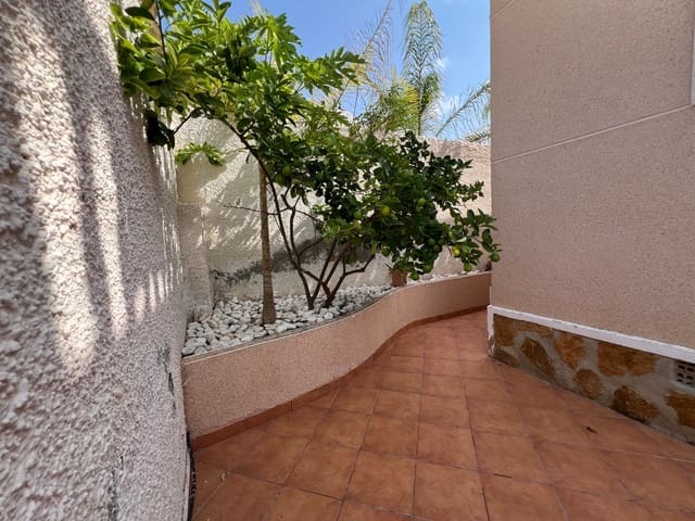 2 soveværelse Villa til salg i Ciudad Quesada, Rojales med swimmingpool - € 289.000 (Ref: 9985326)