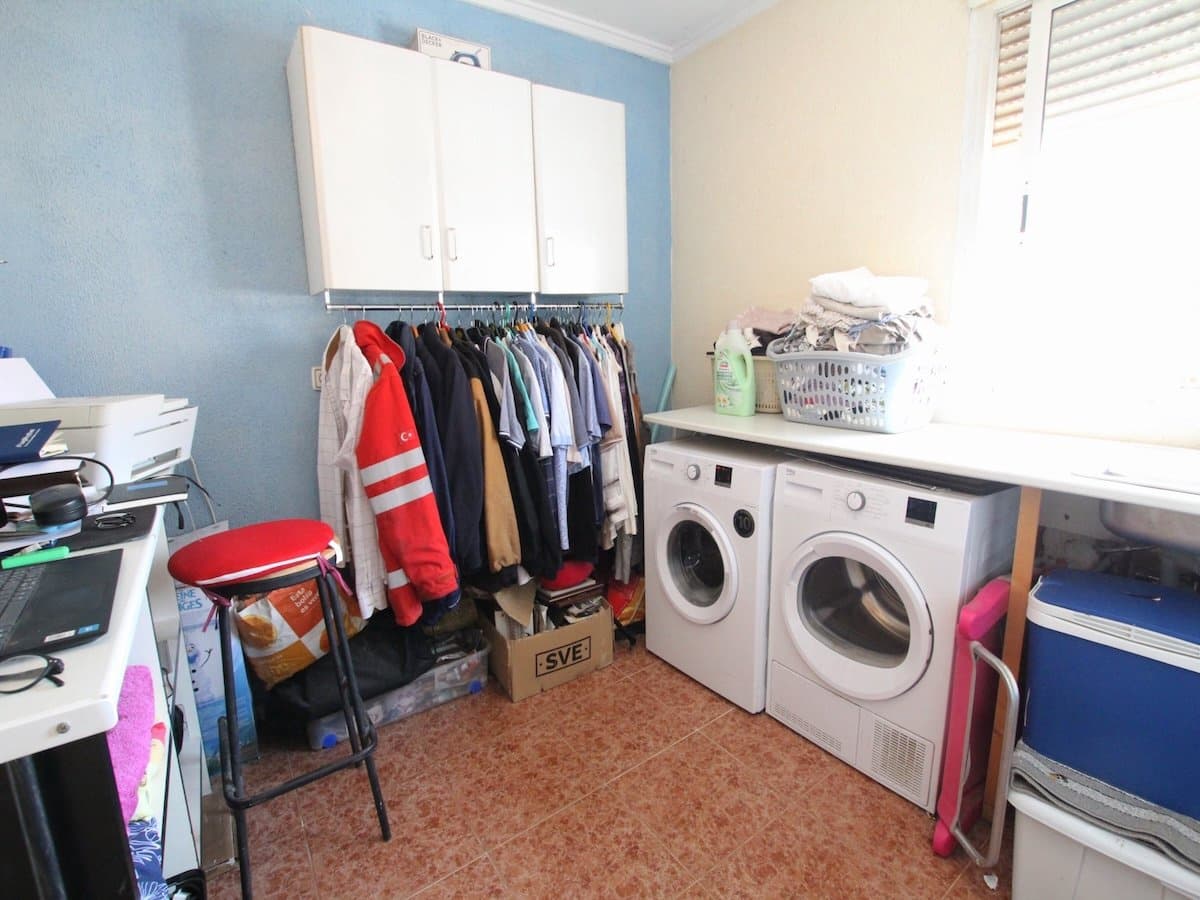 4 slaapkamer Villa te koop in Benijofar met zwembad - € 369.950 (Ref: 9985686)