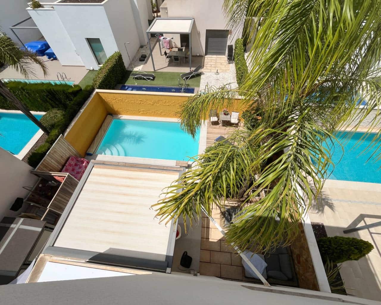 2 soveværelse Villa til salg i Ciudad Quesada med swimmingpool - € 335.000 (Ref: 9987163)