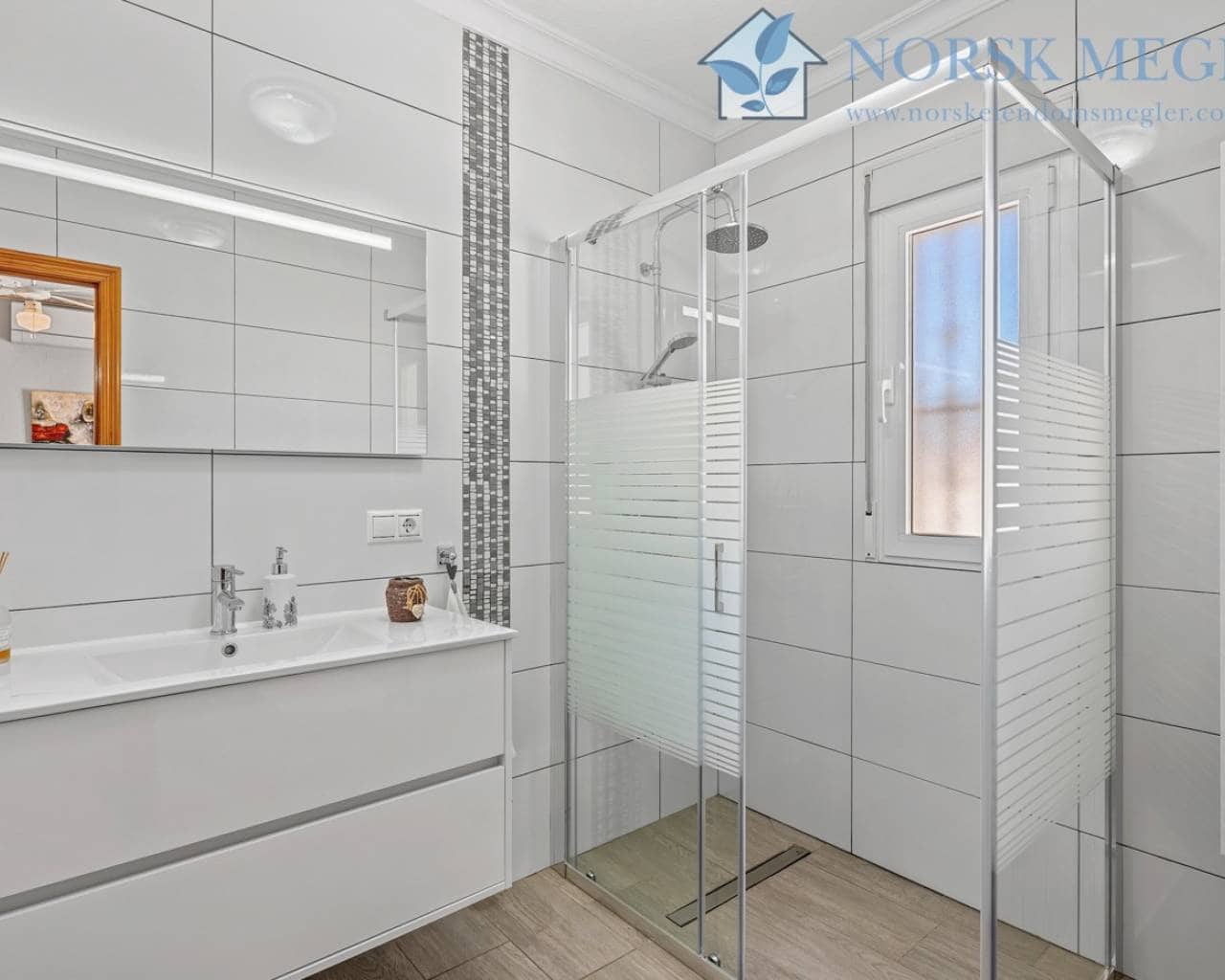 3 slaapkamer Villa te koop in Ciudad Quesada met zwembad garage - € 559.000 (Ref: 9991825)