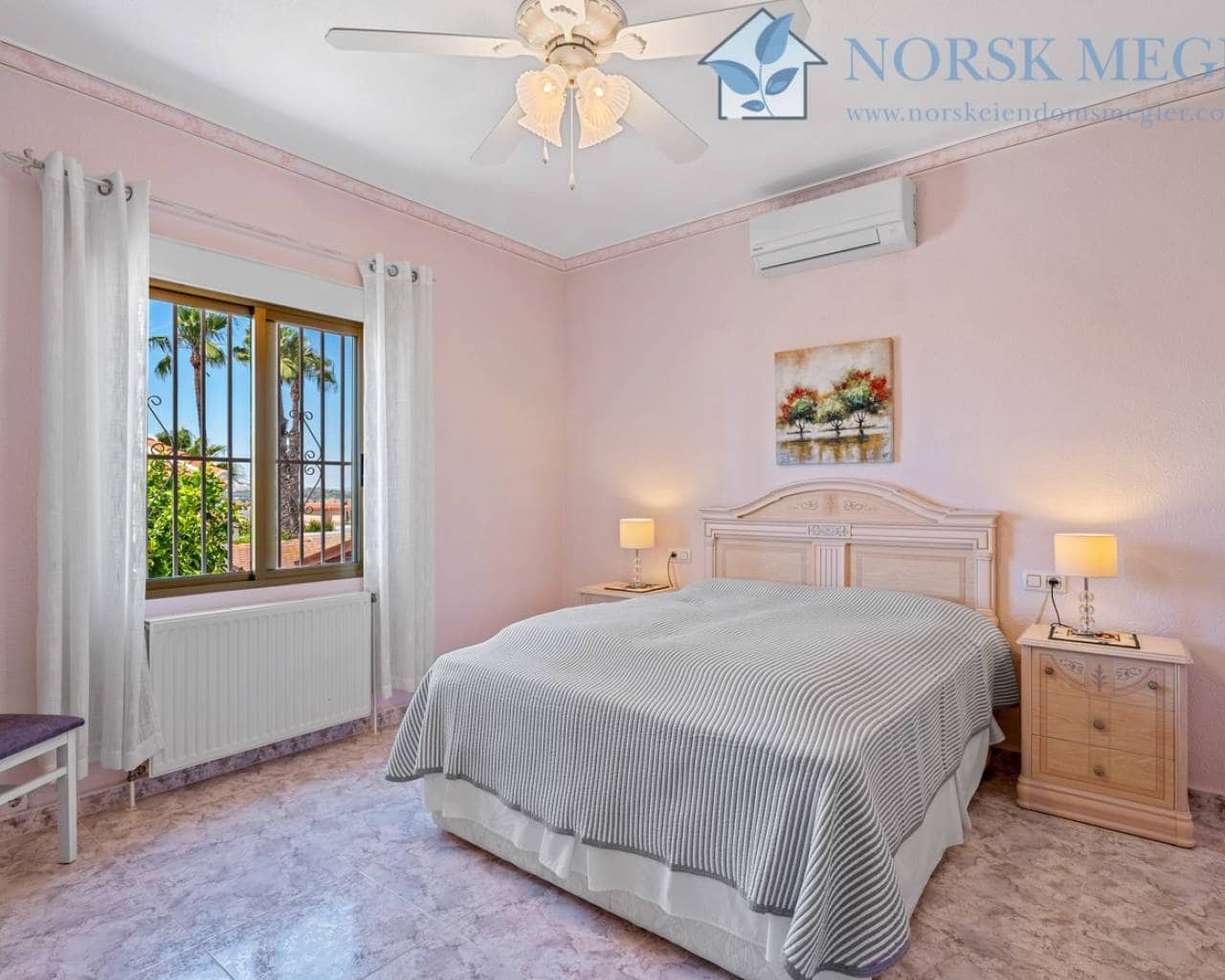 3 slaapkamer Villa te koop in Ciudad Quesada met zwembad garage - € 559.000 (Ref: 9991825)