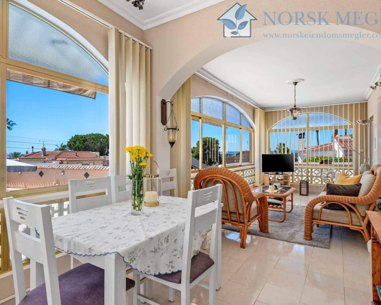 3 slaapkamer Villa te koop in Ciudad Quesada met zwembad garage - € 559.000 (Ref: 9991825)