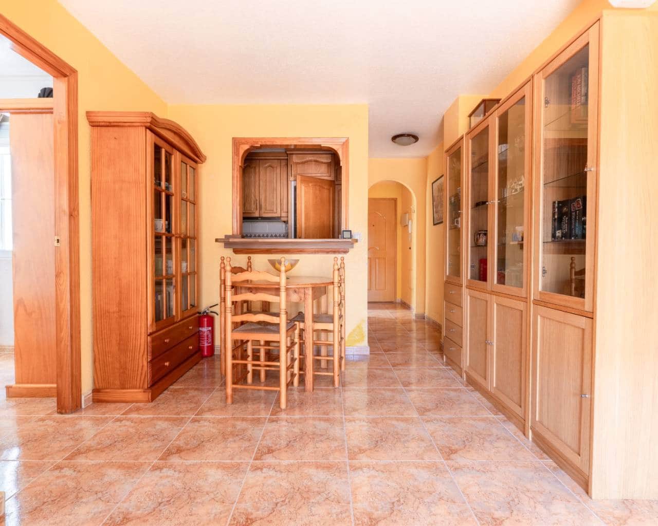 2 sypialnia Apartament na sprzedaż w Torrevieja z basenem garażem - 135 000 € (Ref: 9991826)