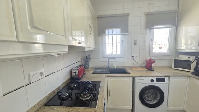 2 soverom Leilighet til salgs i Villamartin, Orihuela med svømmebasseng - € 199 000 (Ref: 9996306)