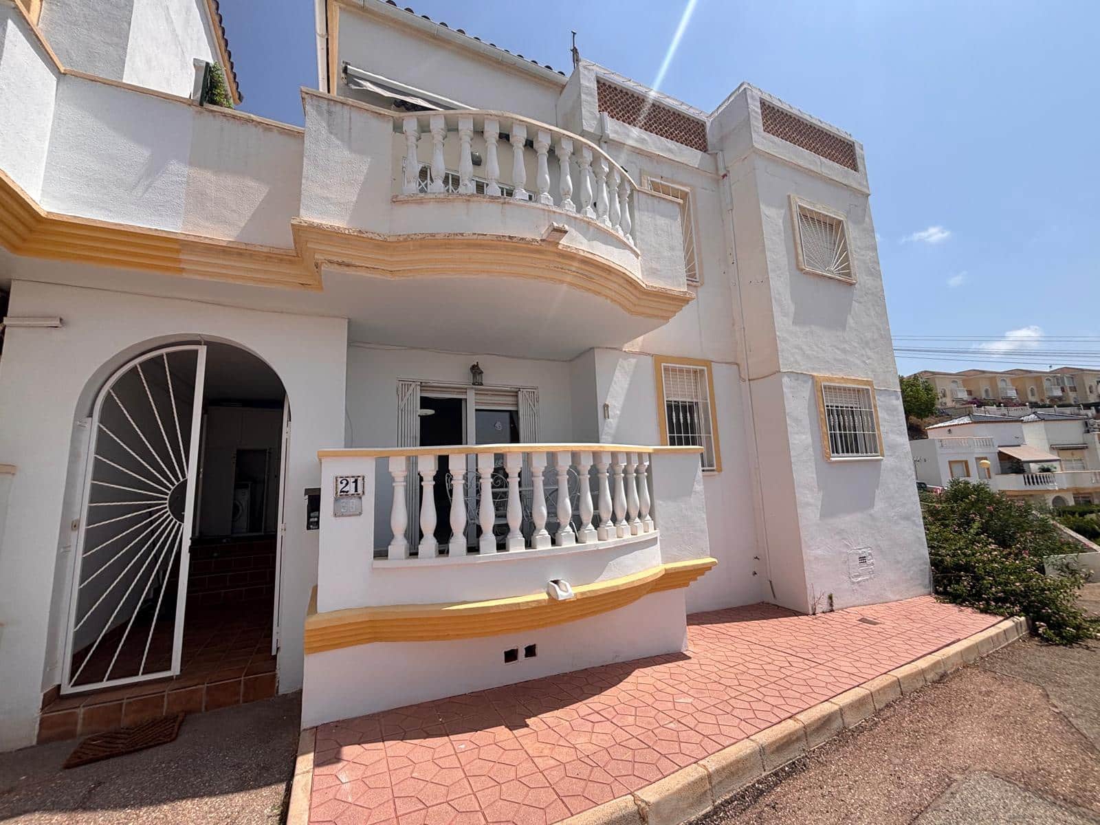 2 makuuhuone Huoneisto myytävänä paikassa Ciudad Quesada mukana uima-altaan - 124 500 € (Ref: 9997521)