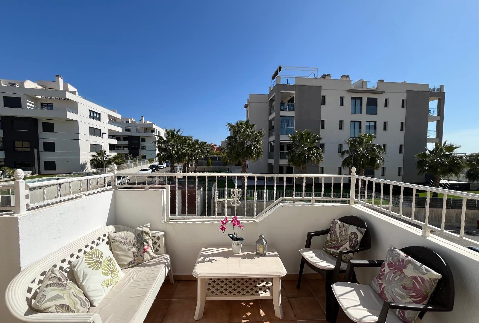 2 bedroom Apartment for sale in Villamartin with pool - € 164,000 (Ref: 9999043)