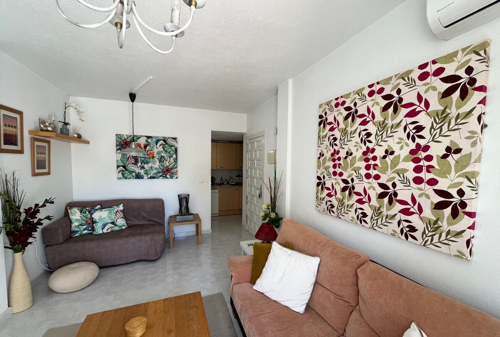 2 bedroom Apartment for sale in Villamartin with pool - € 164,000 (Ref: 9999043)
