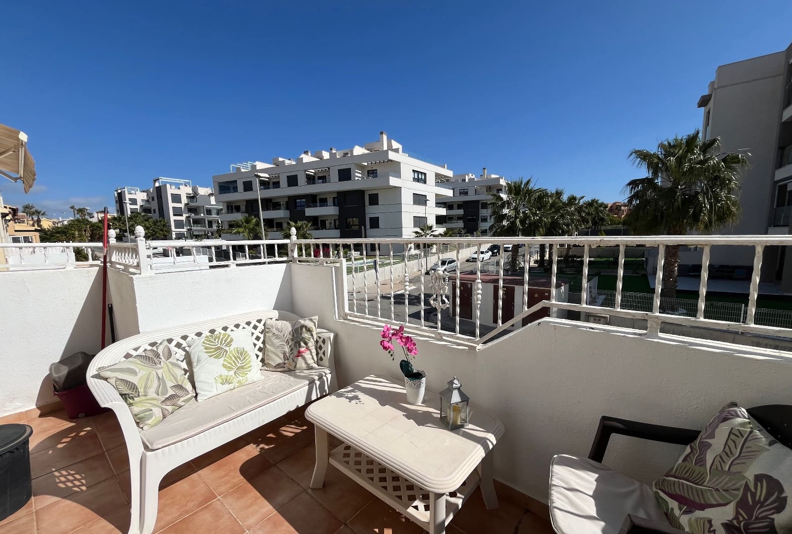 2 bedroom Apartment for sale in Villamartin with pool - € 164,000 (Ref: 9999043)