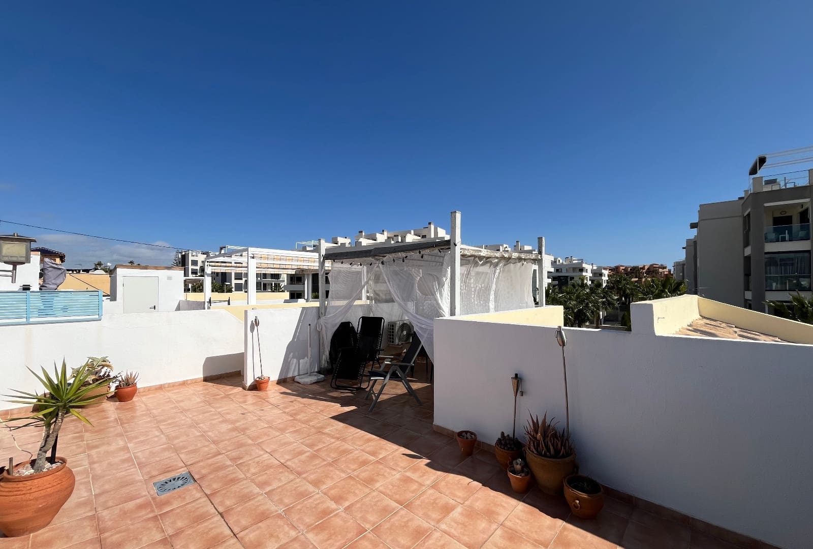 2 bedroom Apartment for sale in Villamartin with pool - € 164,000 (Ref: 9999043)