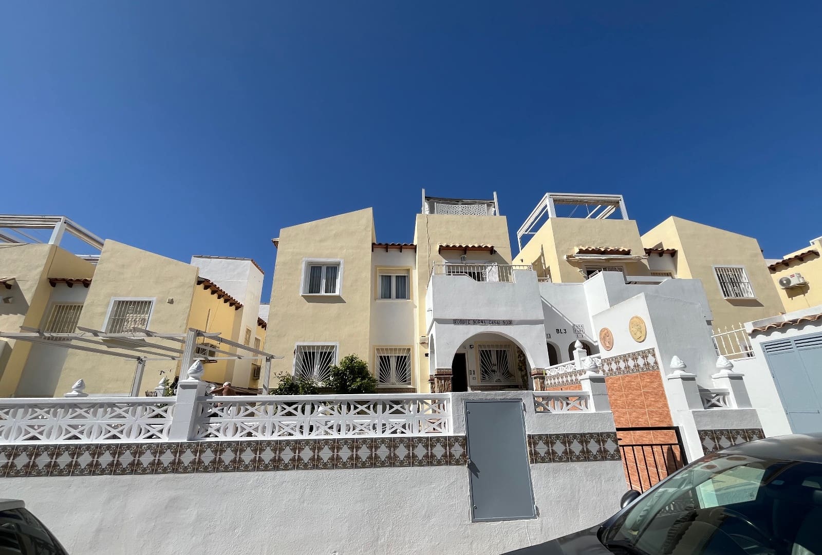 2 bedroom Apartment for sale in Villamartin with pool - € 164,000 (Ref: 9999043)