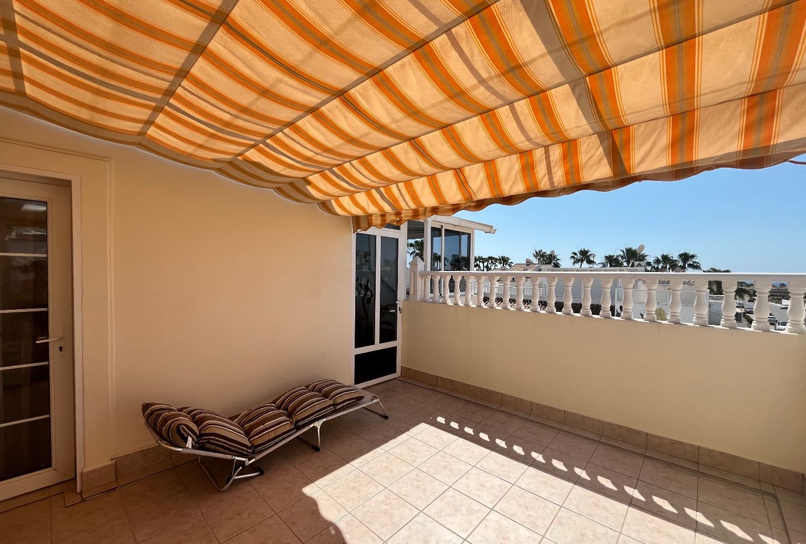 3 sovrum Radhus till salu i Playa Flamenca med pool - 259 995 € (Ref: 9999044)