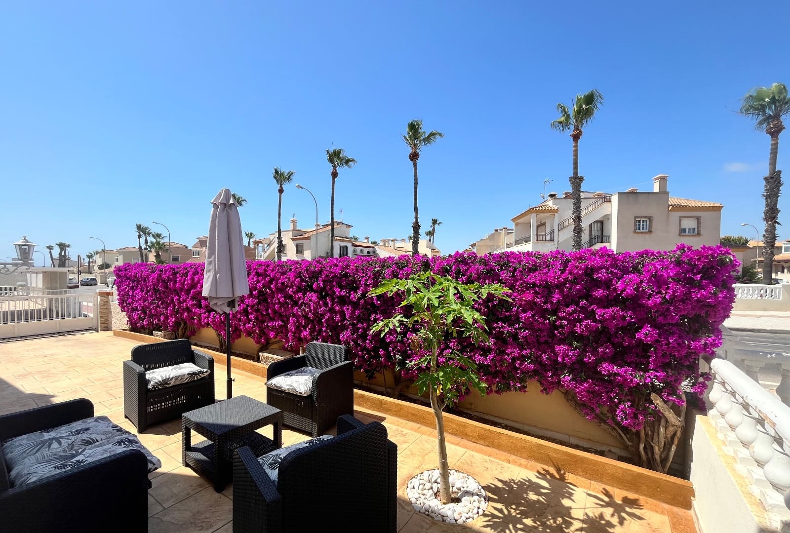 3 sovrum Radhus till salu i Playa Flamenca med pool - 259 995 € (Ref: 9999044)