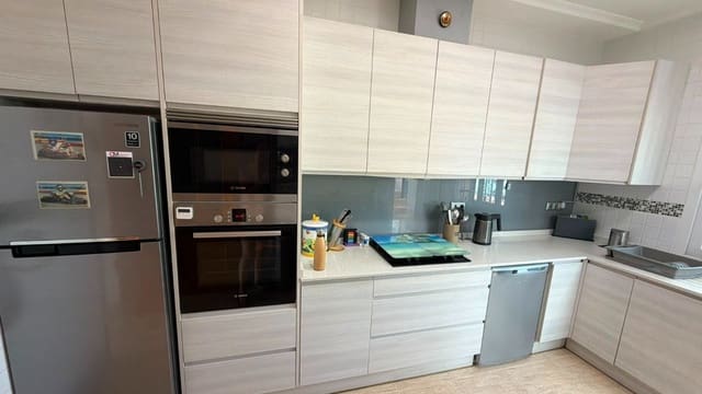 3 soveværelse Villa til salg i Los Montesinos med swimmingpool - € 315.000 (Ref: 9999423)
