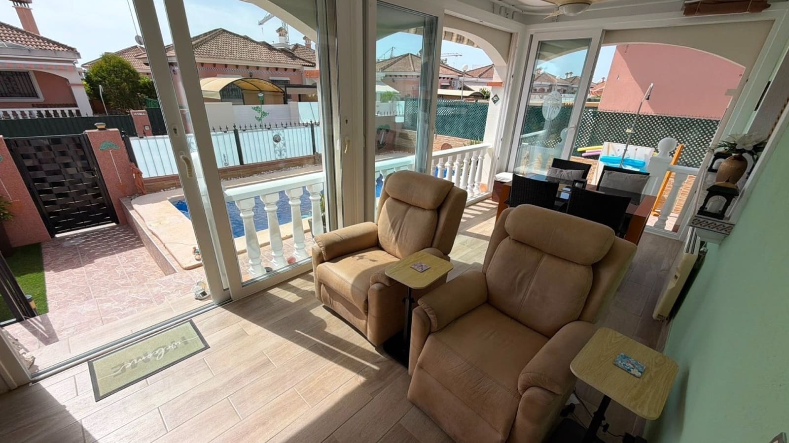 3 bedroom Villa for sale in Los Montesinos with pool - € 315,000 (Ref: 9999423)