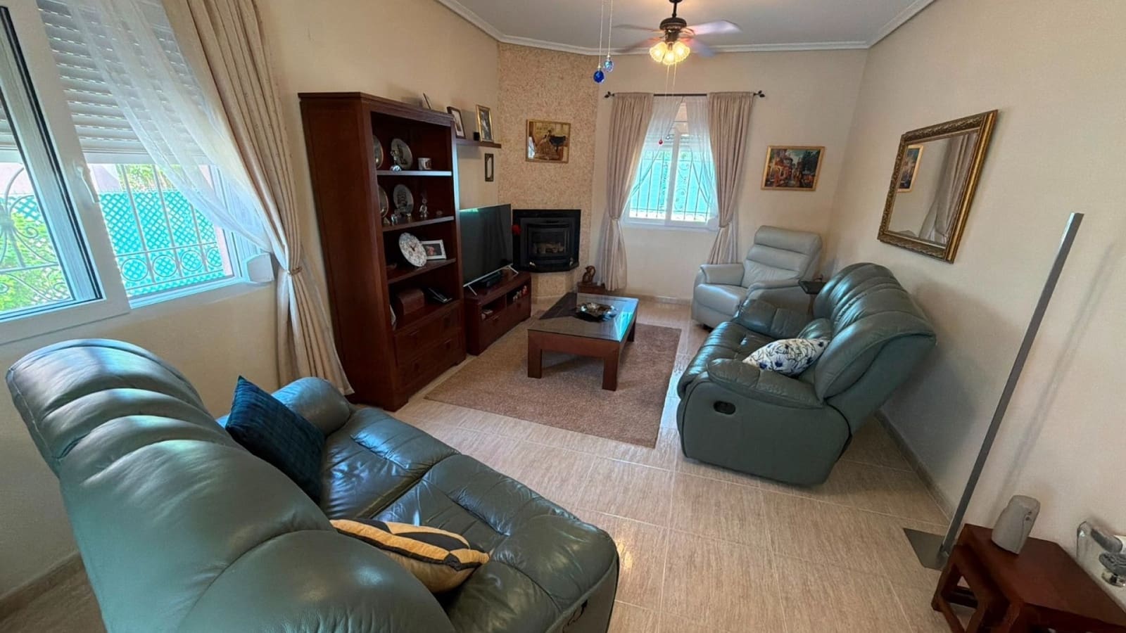 3 bedroom Villa for sale in Los Montesinos with pool - € 315,000 (Ref: 9999423)