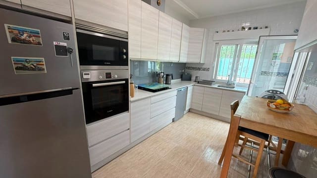 3 soveværelse Villa til salg i Los Montesinos med swimmingpool - € 315.000 (Ref: 9999423)